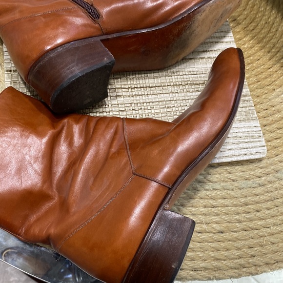 MENS LEATHER BOOTS WITH ZIPPER VERY soft leather. - Picture 5 of 16